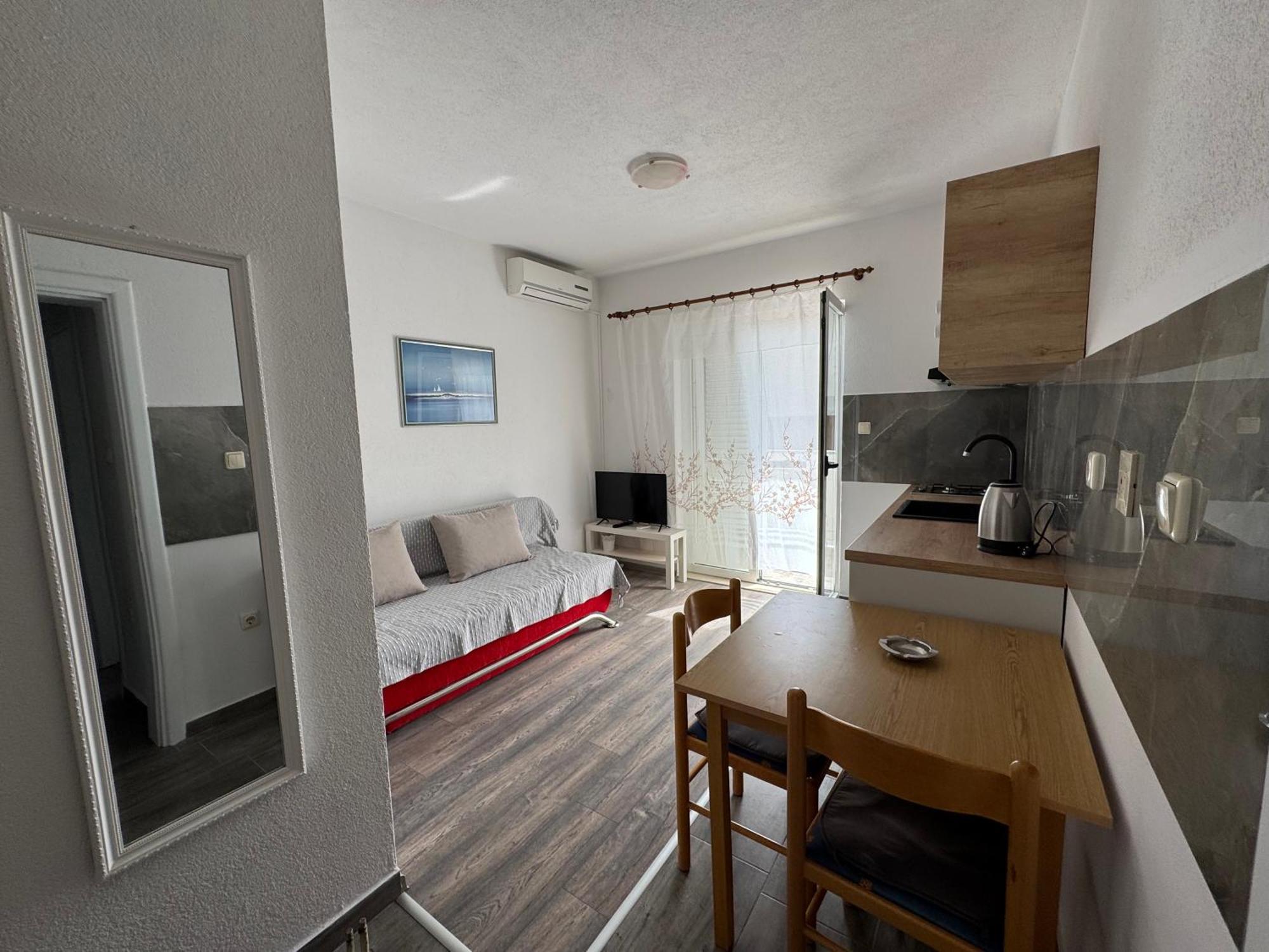 Apartment Makarska M&I, Free Private Parking Экстерьер фото