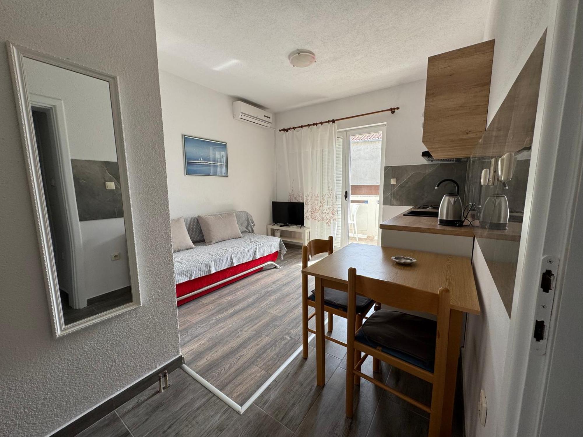 Apartment Makarska M&I, Free Private Parking Экстерьер фото