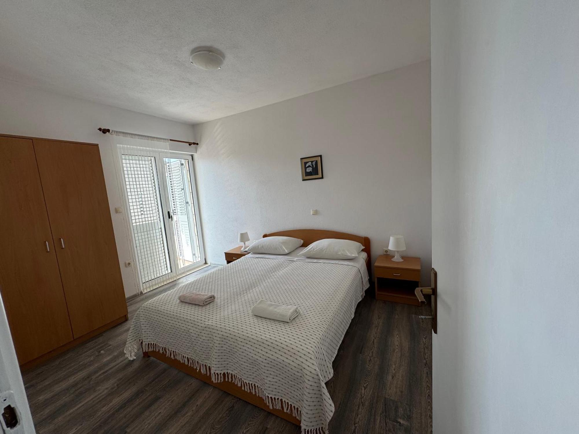 Apartment Makarska M&I, Free Private Parking Экстерьер фото