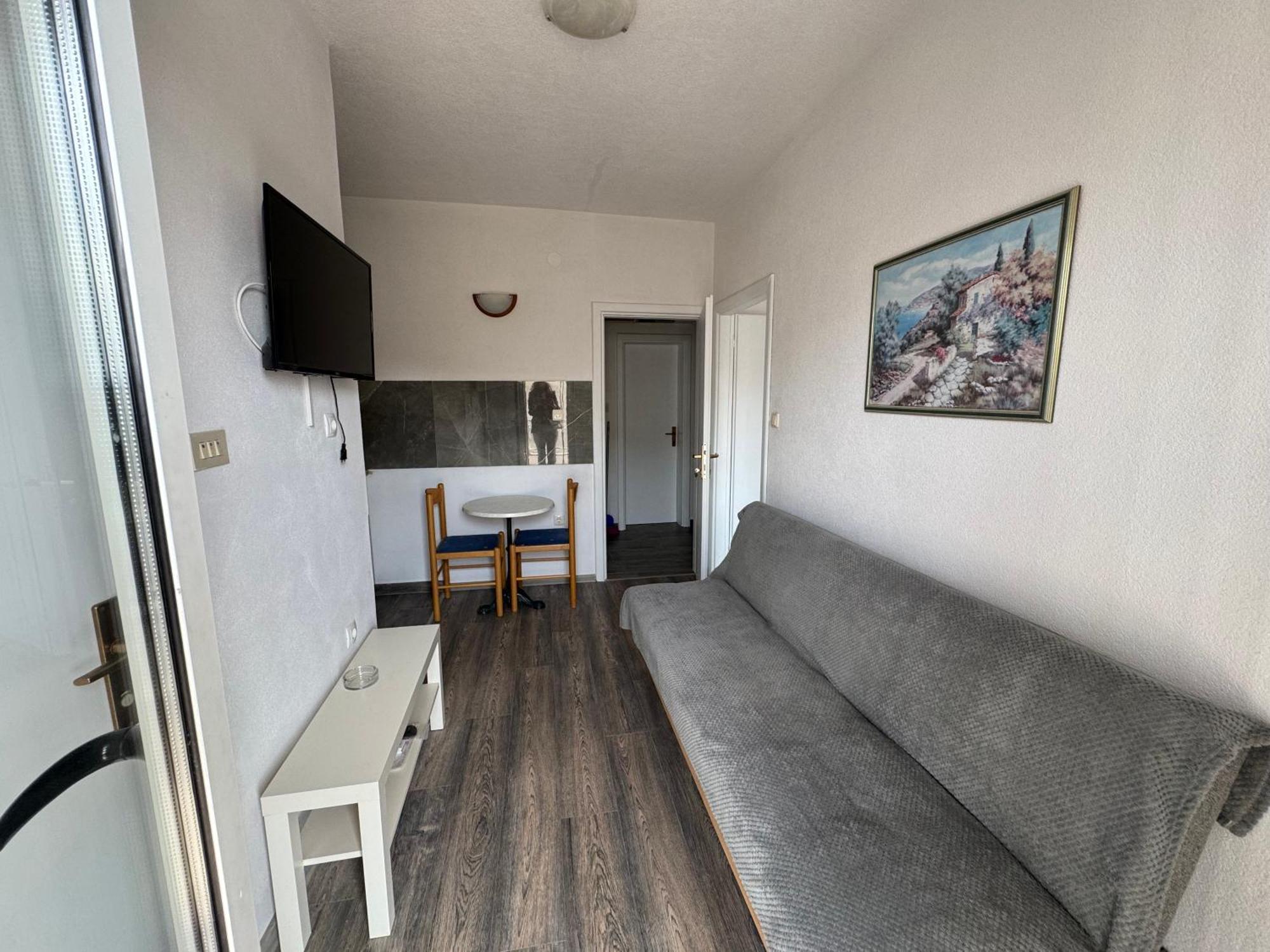 Apartment Makarska M&I, Free Private Parking Экстерьер фото